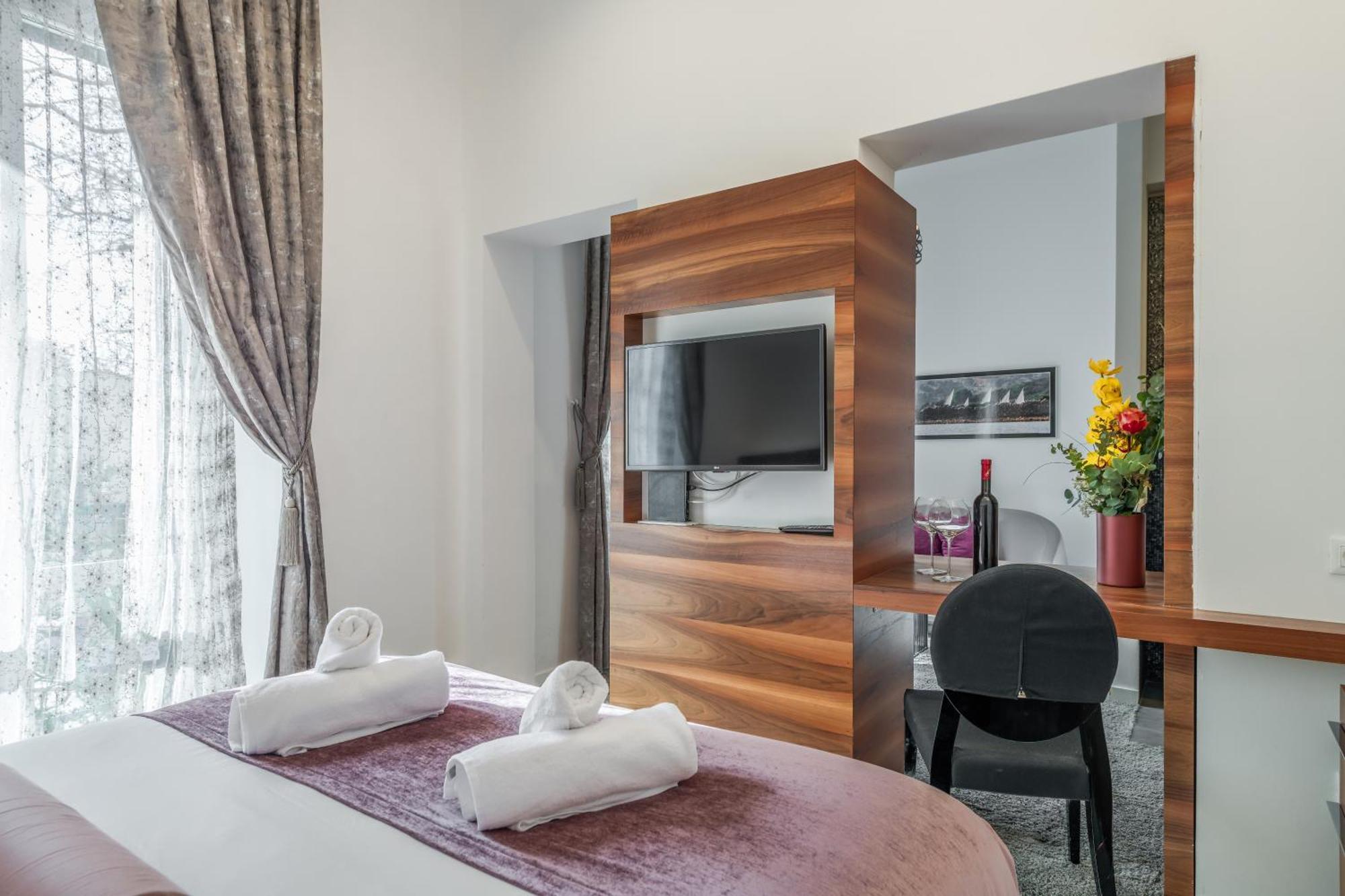Starlight Luxury Suites Split Exterior foto