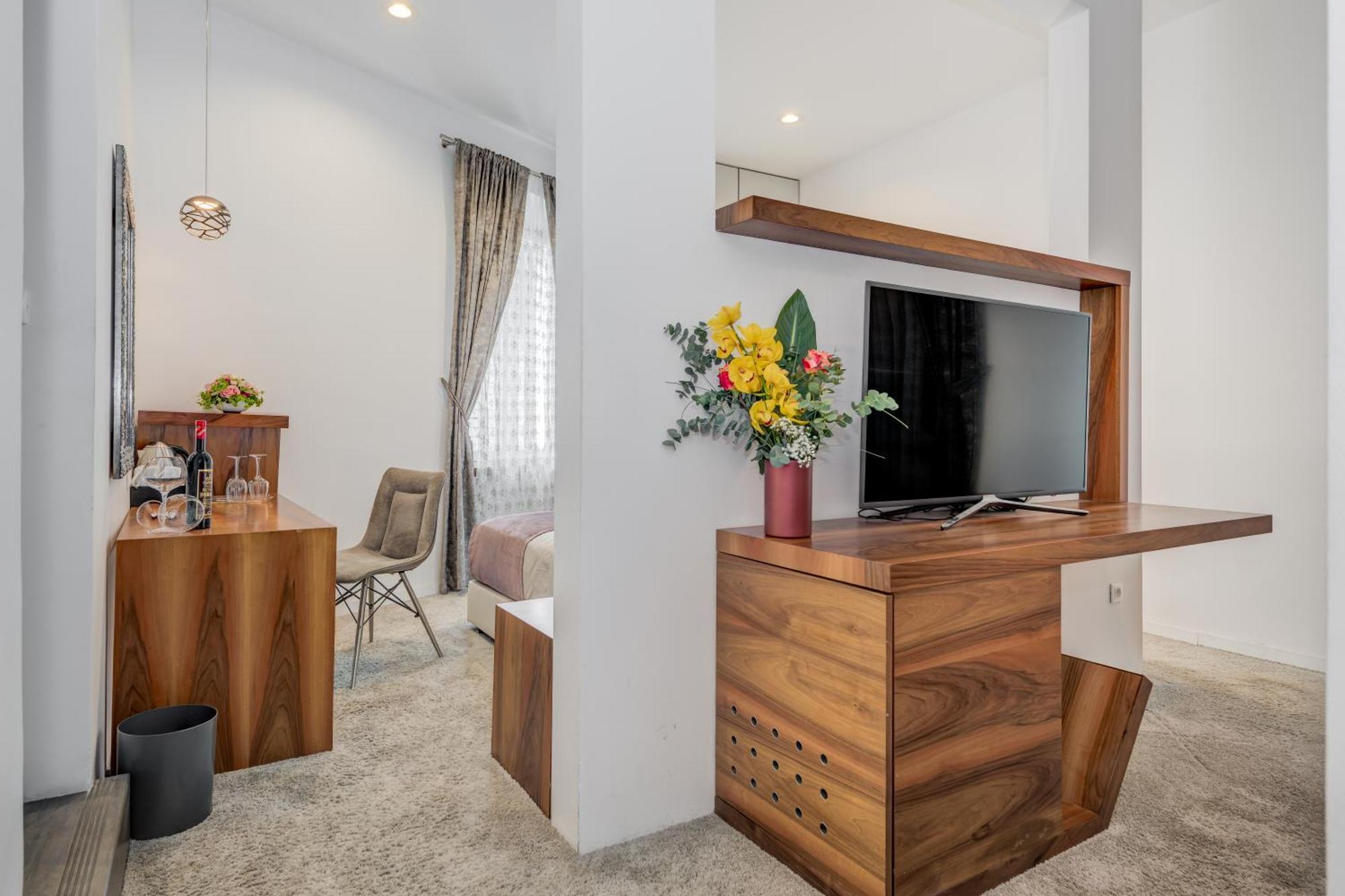 Starlight Luxury Suites Split Exterior foto