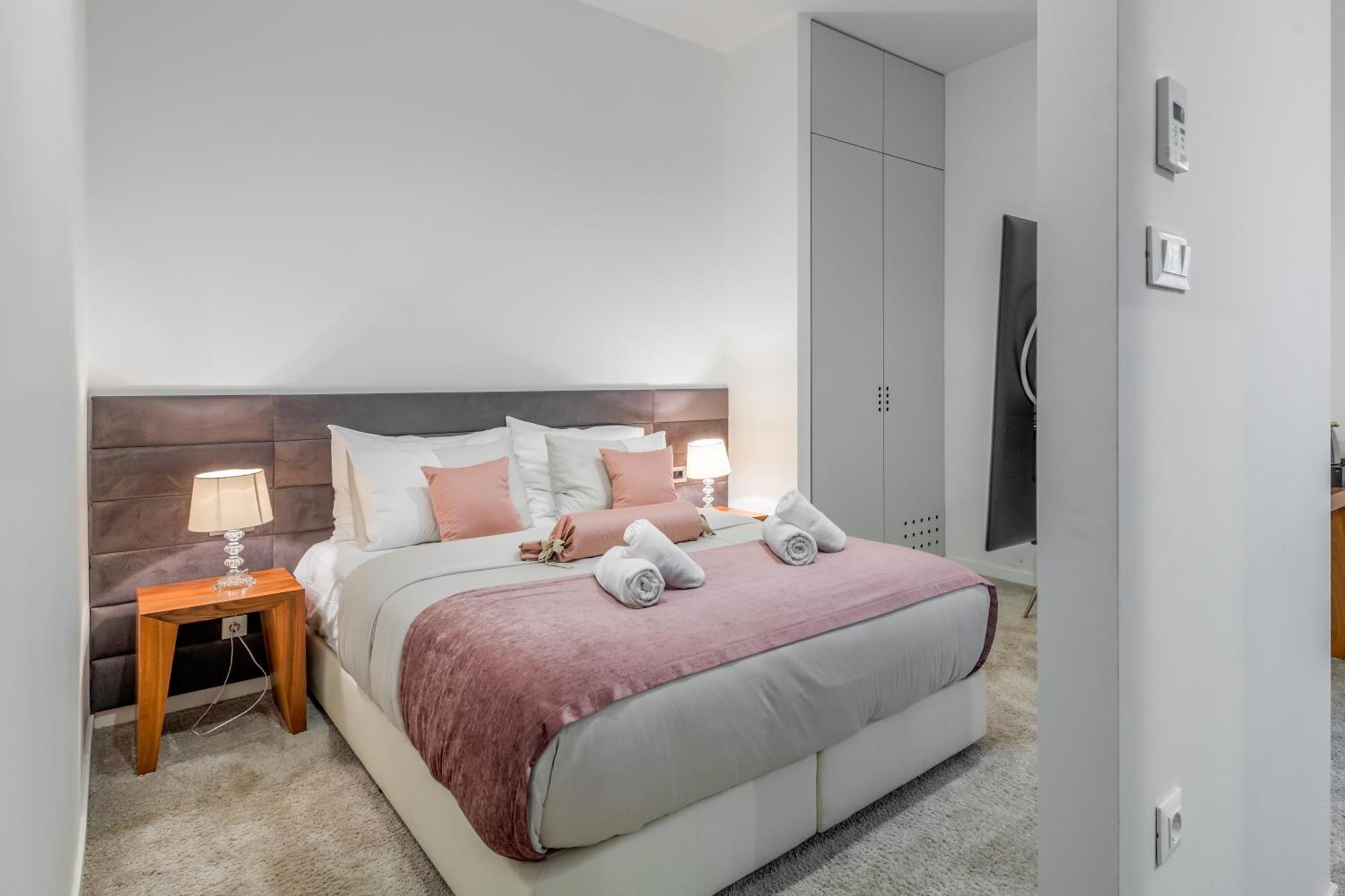 Starlight Luxury Suites Split Exterior foto